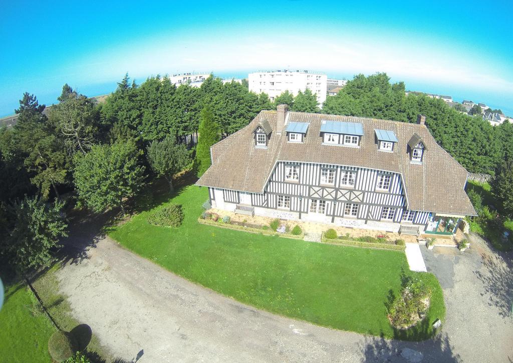 Golf Hotel Le Treport Exterior photo